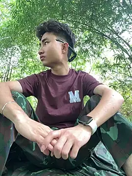 Hoanganhdayroii online show from June 2, 6:26 am