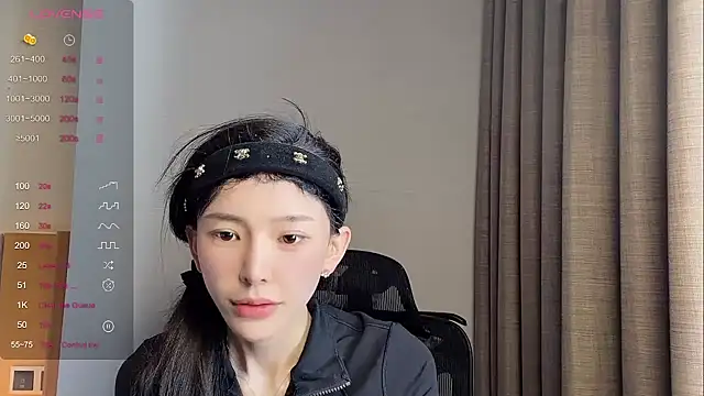 kiki-12 online show from April 1, 12:33 am