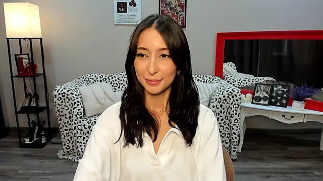 DanaRoges online show from June 5, 6:42 am