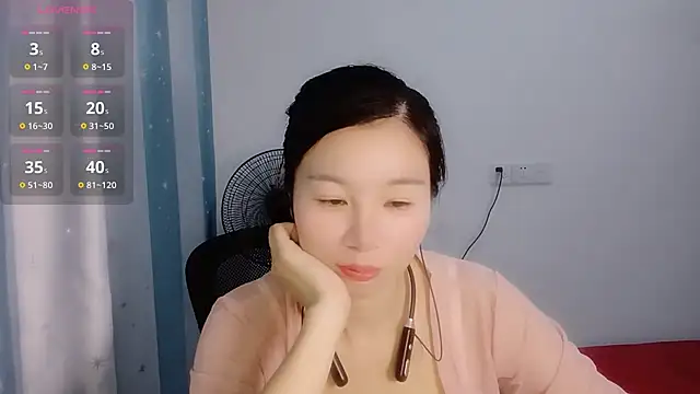 Snapshot of Lianzi-2026 chatting on May 30, 12:02 pm Lianzi-2026 online show from May 30, 12:02 pm