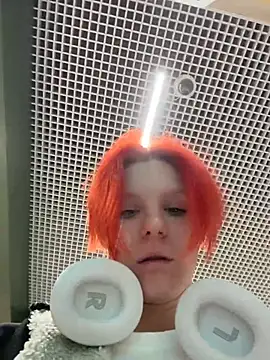 NinaParri online show from May 14, 3:24 am