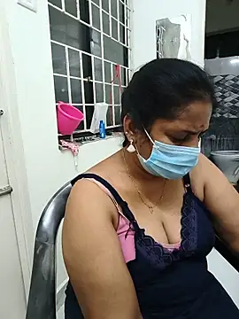 Snapshot of tamil_manjalmaami chatting on June 8, 3:34 pm tamil manjalmaami online show from June 8, 3:34 pm