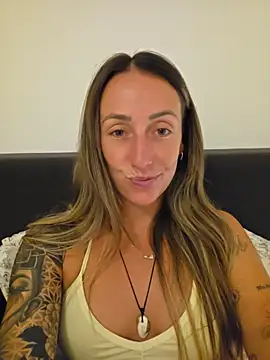 NicoleKaiser online show from July 24, 7:23 pm