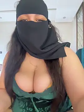 Snapshot of AnalArab69 chatting on April 9, 11:59 am AnalArab69 online show from April 9, 11:59 am