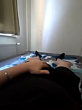 OssiBigCum online show from May 2, 7:46 am