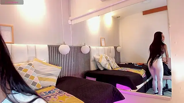 giana gill online show from June 20, 11:24 am