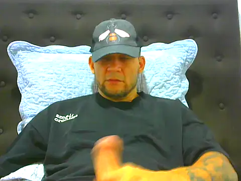 Snapshot of altenori chatting on May 15, 1:12 am altenori online show from May 15, 1:12 am