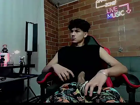 Kurtt   online show from March 21, 3:55 am