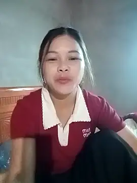 Yuki-min online show from May 2, 2:27 am