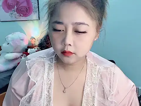 Snapshot of Nhanlu009 chatting on May 28, 9:12 pm Nhanlu009 online show from May 28, 9:12 pm