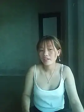 Snapshot of gogo-min chatting on May 16, 12:18 am gogo-min online show from May 16, 12:18 am