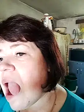 ViktoriaToytor55 online show from May 2, 8:41 am