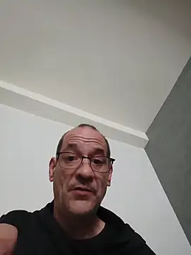 Snapshot of fairlight38 chatting on May 5, 10:45 am fairlight38 online show from May 5, 10:45 am