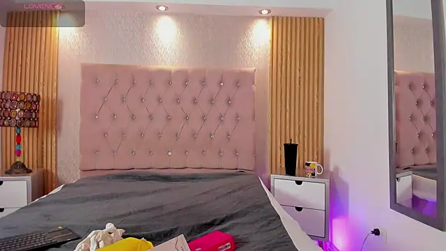 Jorinde Sexy online show from May 6, 3:57 am