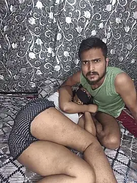 Crazy couple143 online show from March 19, 9:30 pm