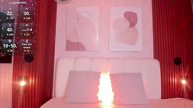 Maiasweet  online show from June 24, 2:10 am