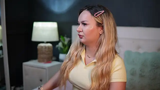 Snapshot of DaliaParis chatting on July 26, 8:16 pm DaliaParis online show from July 26, 8:16 pm
