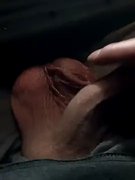 Schamlippenspreitzer online show from October 30, 11:16 pm