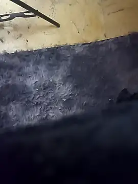 Snapshot of andriws15 chatting on March 21, 7:46 am andriws15 online show from March 21, 7:46 am