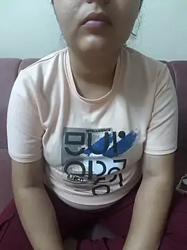 Snapshot of neelam_rawat chatting on April 5, 1:14 am neelam rawat online show from April 5, 1:14 am