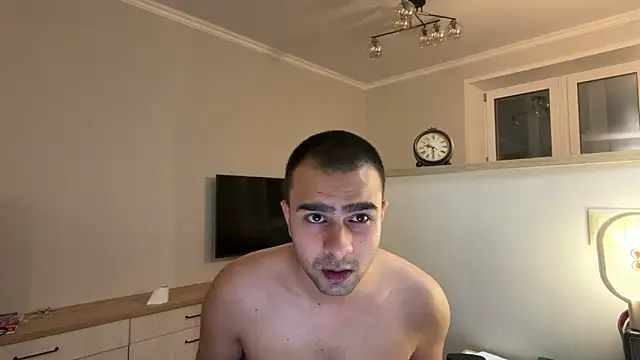 Snapshot of Daniel_ice chatting on April 25, 6:27 pm Daniel ice online show from April 25, 6:27 pm