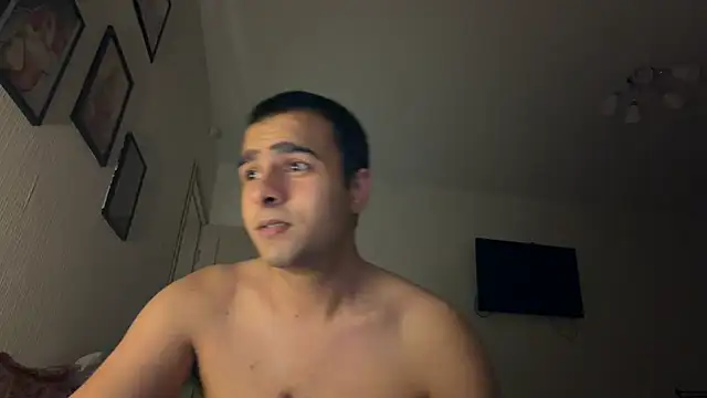 Snapshot of Daniel_ice chatting on June 4, 10:49 pm Daniel ice online show from June 4, 10:49 pm