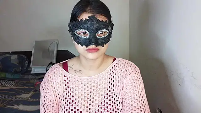 Snapshot of Punjabi_baddie_ chatting on May 6, 5:18 pm Punjabi baddie online show from May 6, 5:18 pm