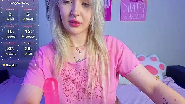 BlondieSummer online show from July 7, 6:12 pm