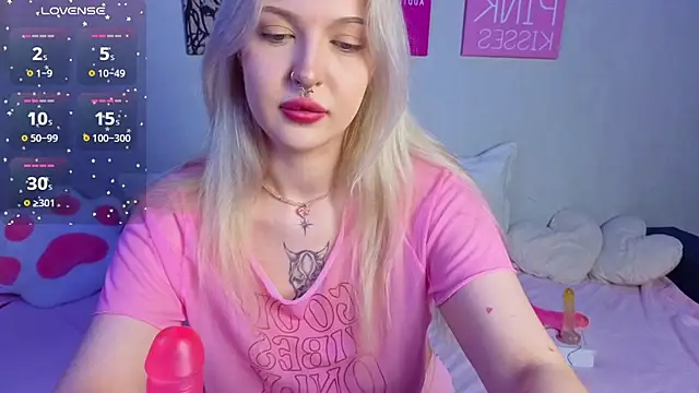 BlondieSummer online show from July 23, 6:39 pm