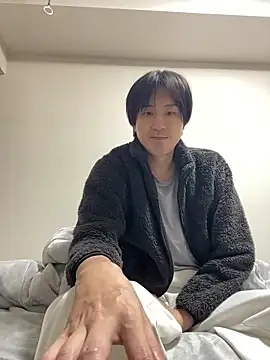 youta200 online show from May 6, 5:29 pm