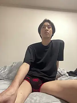 Snapshot of youta200 chatting on June 28, 1:39 pm youta200 online show from June 28, 1:39 pm