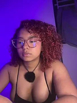 lara curly online show from June 5, 11:54 pm