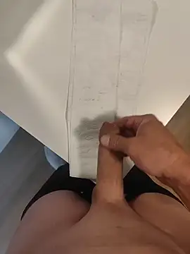 Essie deLona online show from July 8, 10:09 am