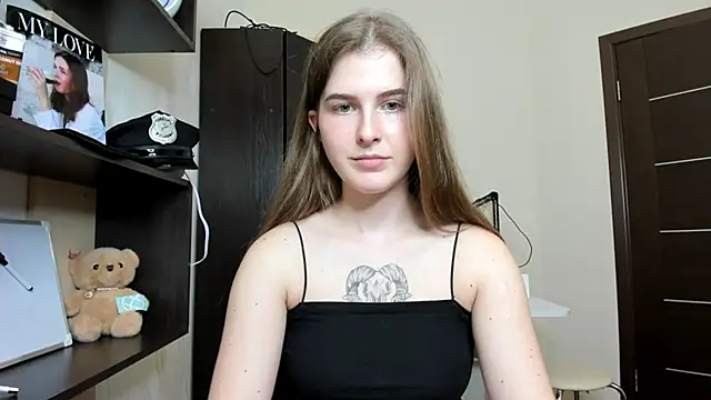 OhMyAlice online show from June 3, 6:57 pm