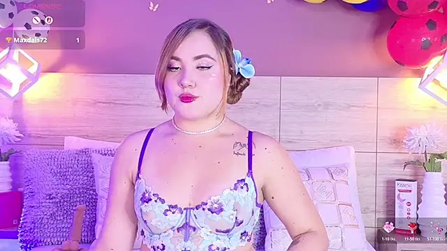 ElenaGilbertAdams online show from June 22, 1:41 pm