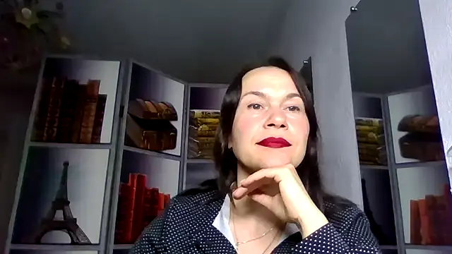 Snapshot of Selena_Moo chatting on March 22, 11:13 am Selena Moo online show from March 22, 11:13 am