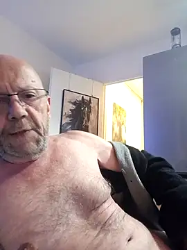 TOPHE0 online show from April 23, 10:23 pm