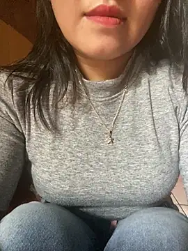 Snapshot of Annaxyz chatting on March 22, 7:34 am Annaxyz online show from March 22, 7:34 am