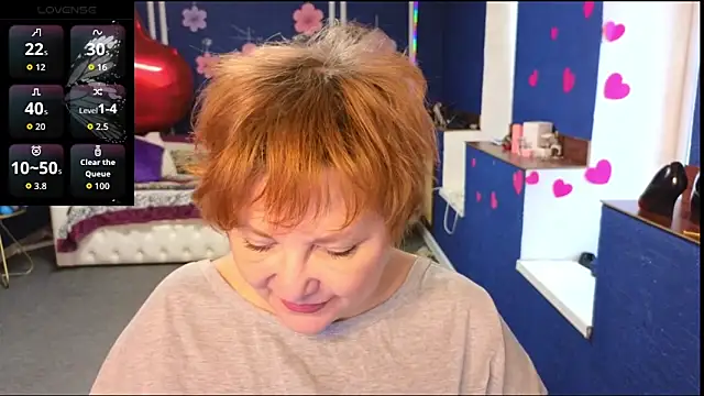 Snapshot of Kira_Kingsley chatting on April 14, 6:08 am Kira Kingsley online show from April 14, 6:08 am