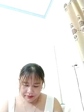 Moubie1 online show from April 18, 2:54 pm