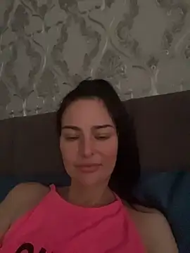 Snapshot of LeilaJarvis chatting on July 3, 10:32 am LeilaJarvis online show from July 3, 10:32 am