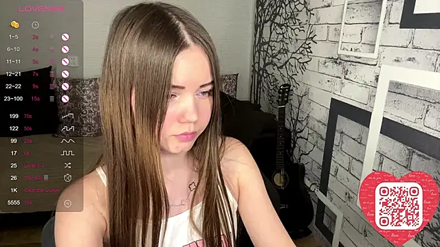 Snapshot of ElmiraDabato chatting on July 10, 8:11 pm ElmiraDabato online show from July 10, 8:11 pm