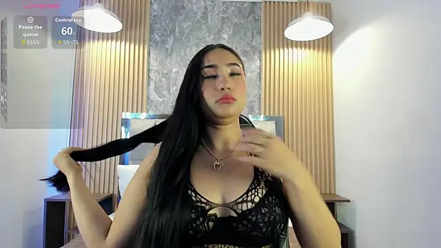 Snapshot of Sulay_Kim chatting on May 14, 10:05 pm Sulay Kim online show from May 14, 10:05 pm