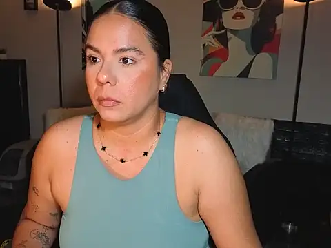HannaJonns online show from July 12, 7:27 pm