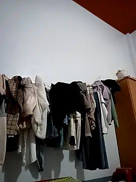 Snapshot of Cute-flowers chatting on March 22, 1:36 pm Cute-flowers online show from March 22, 1:36 pm