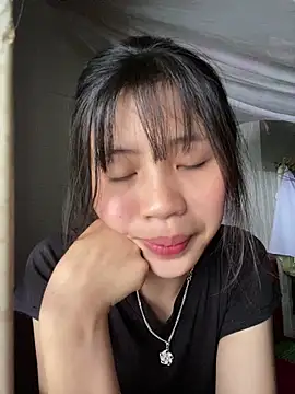 Snapshot of Saka-saka chatting on March 23, 2:48 am Saka-saka online show from March 23, 2:48 am