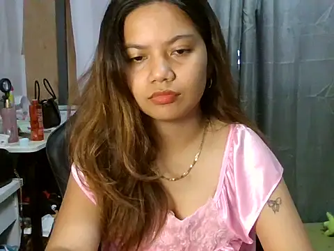 deseyy online show from April 29, 5:44 am