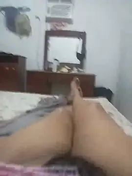 sexymomsn online show from July 10, 9:56 am