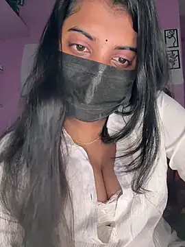 miss eyekiller12 online show from June 15, 6:10 pm