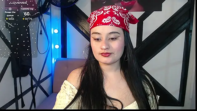 gabriela tm1 online show from June 8, 1:44 pm